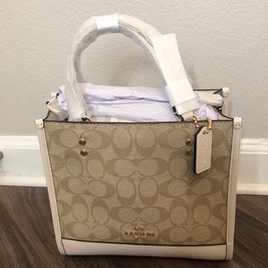 Coach Dempsey Tote 22 in Signature Canvas